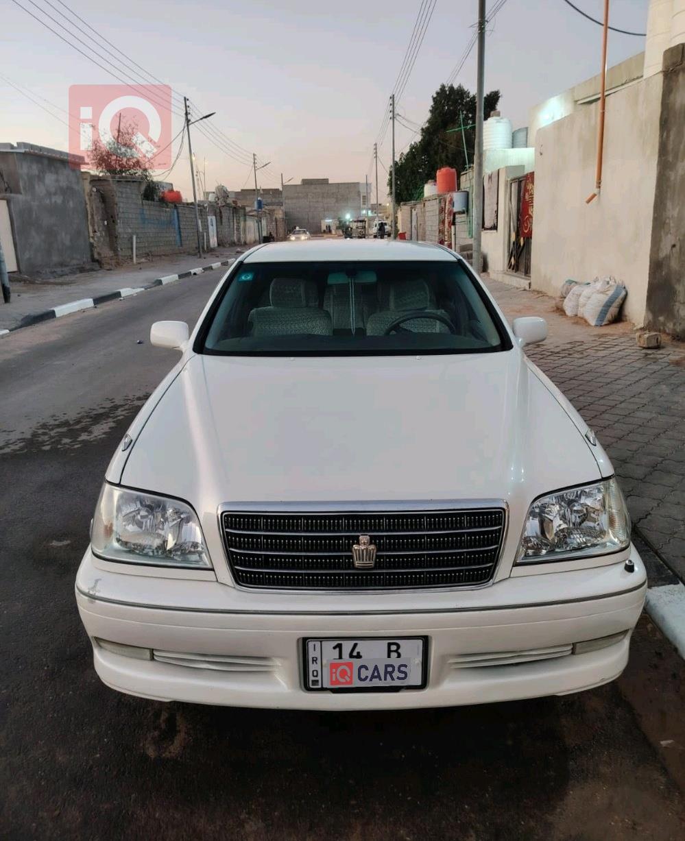 تويوتا كراون